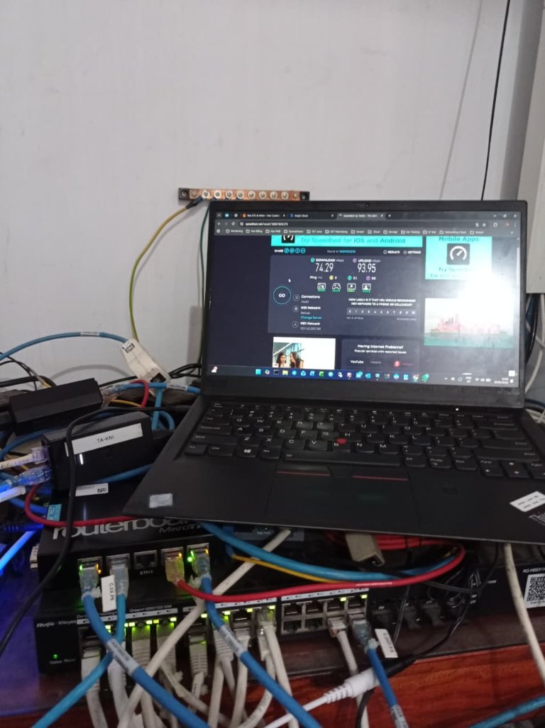 Laptop and wireless network equipment during deployment and troubleshooting